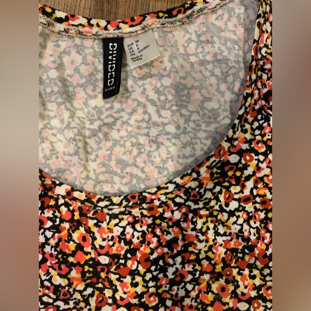 Dress - Picture 3 of 3